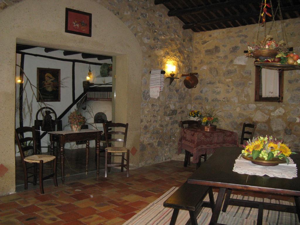 Crapa Licca Ventimiglia di Sicilia Exterior foto