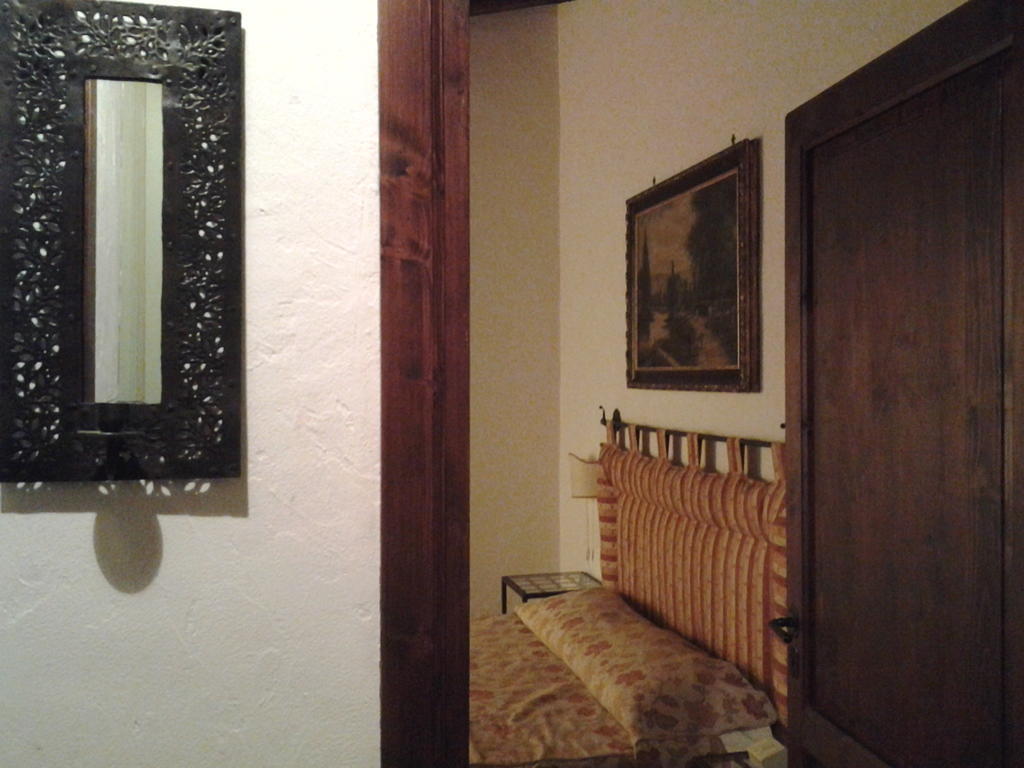 Crapa Licca Ventimiglia di Sicilia Quarto foto
